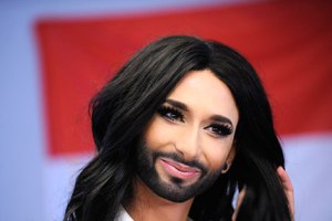Conchita-Wurst-03